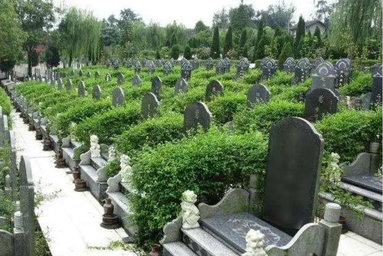 上坟磕三个头还是四个 苑家文化